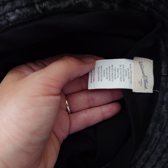 Bucket hat - Picture 3 of 3